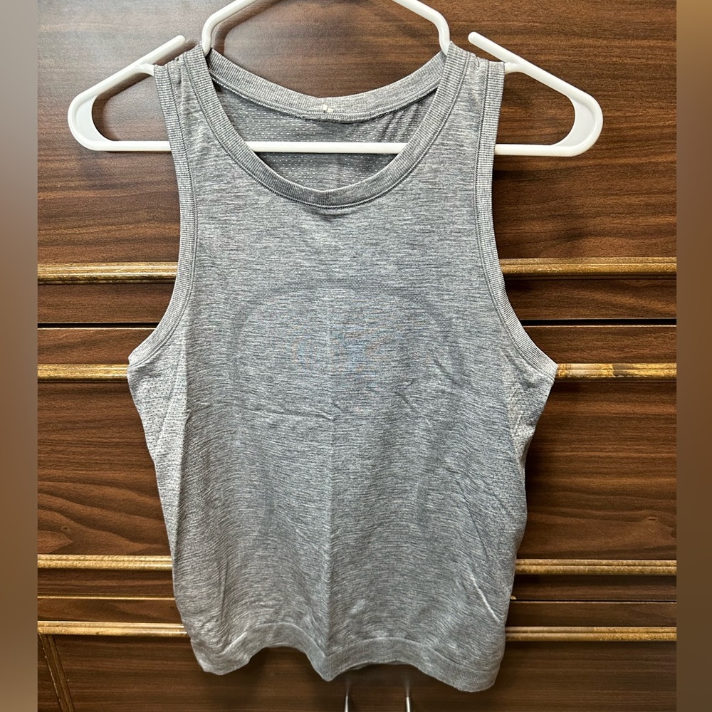 Lululemon Swiftly Relaxed Tank Size 4